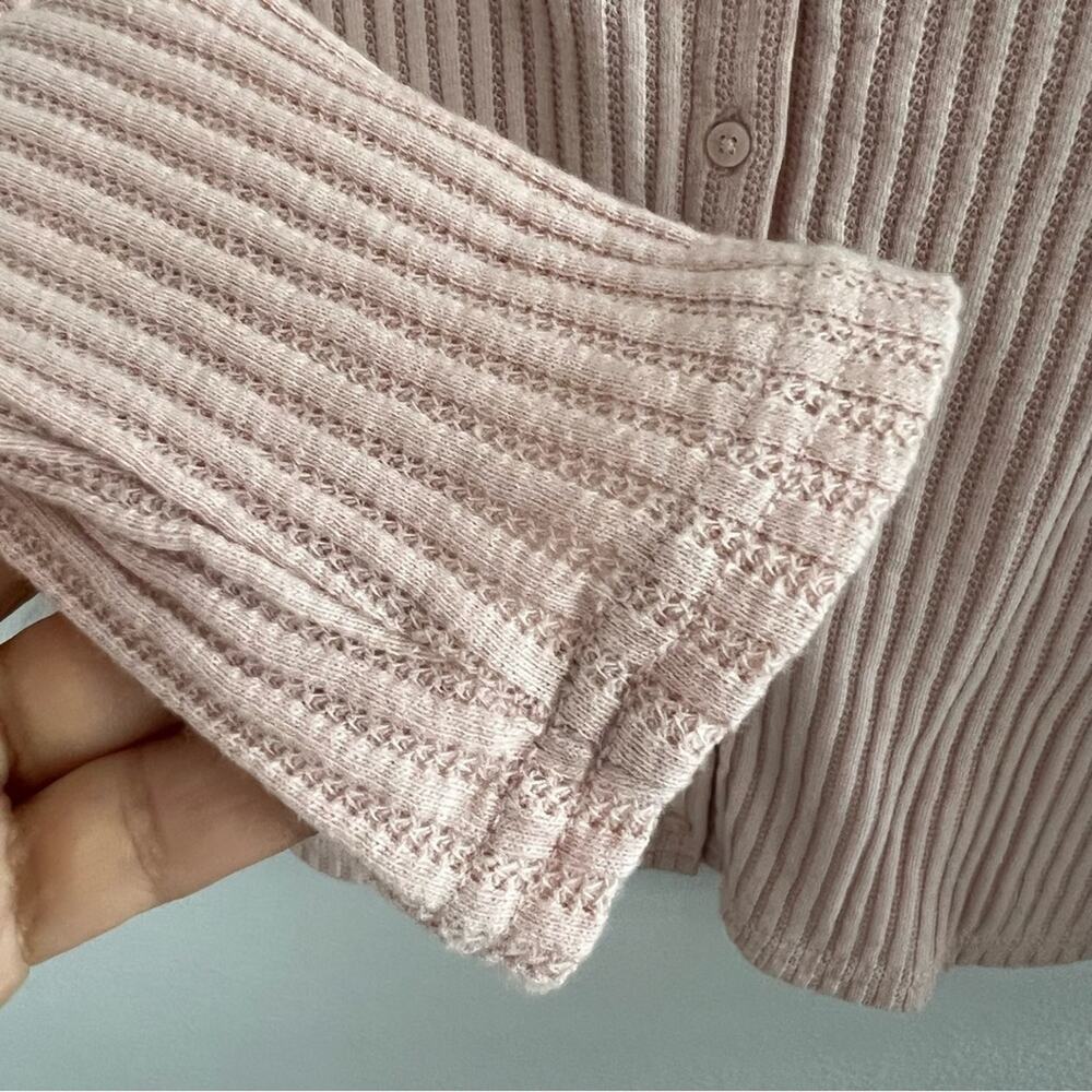 GAP Pink Ribbed Long Sleeve Button Front Knit Top Shirt Blouse XL - Picture 6 of 6